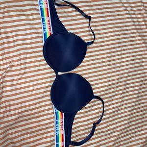 Victoria’s Secret PINK Push Up Bra 💓